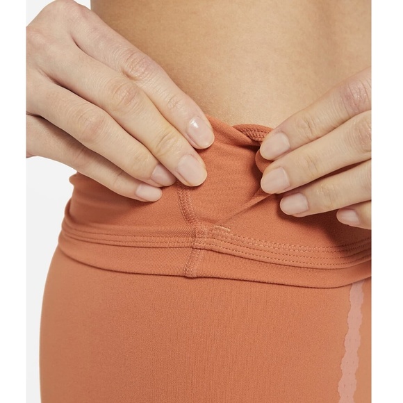 Nike Yoga Luxe Eylet High Rise 7/8 Leggings Orange Women's Large - Picture 3 of 9